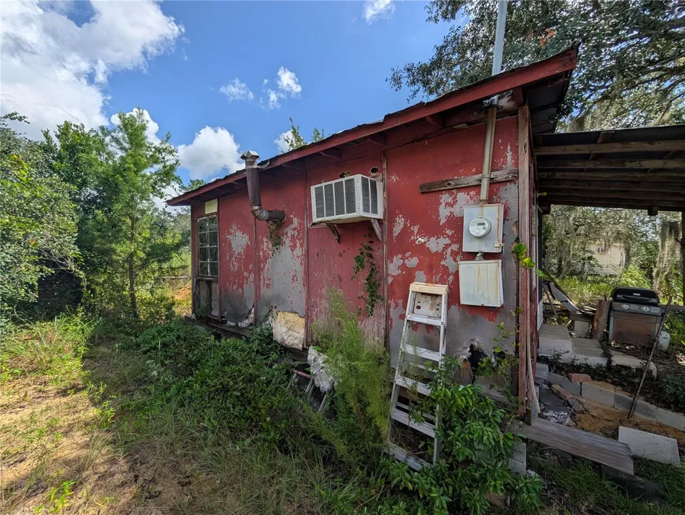 20683 SE 140TH STREET Umatilla, FL 32784