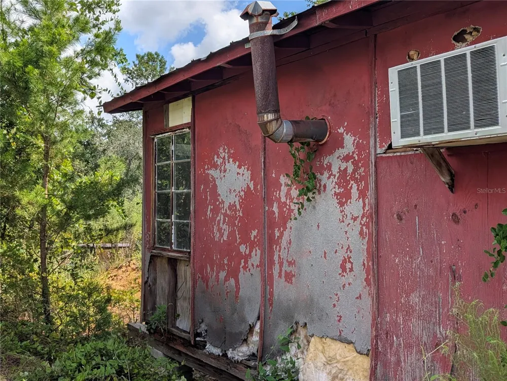 20683 SE 140TH STREET Umatilla, FL 32784