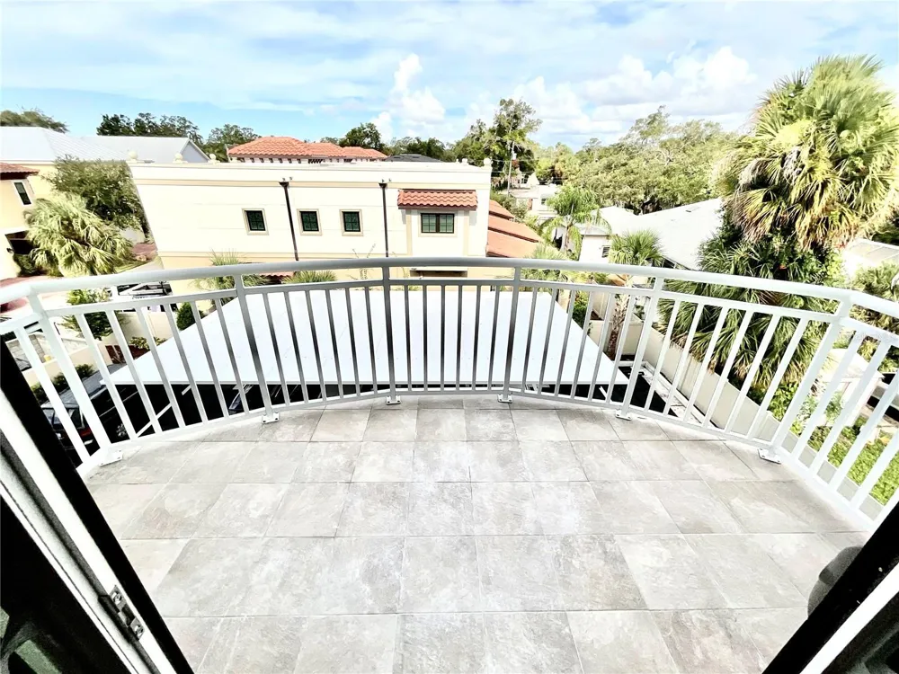 231 2ND STREET S #304 Safety Harbor, FL 34695