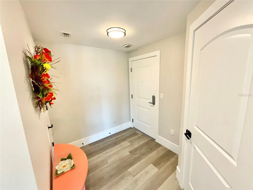 231 2ND STREET S #304 Safety Harbor, FL 34695