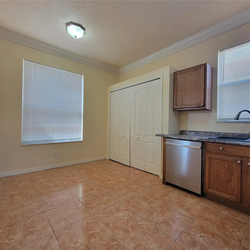 10419 GOLDENBROOK WAY Tampa, FL 33647