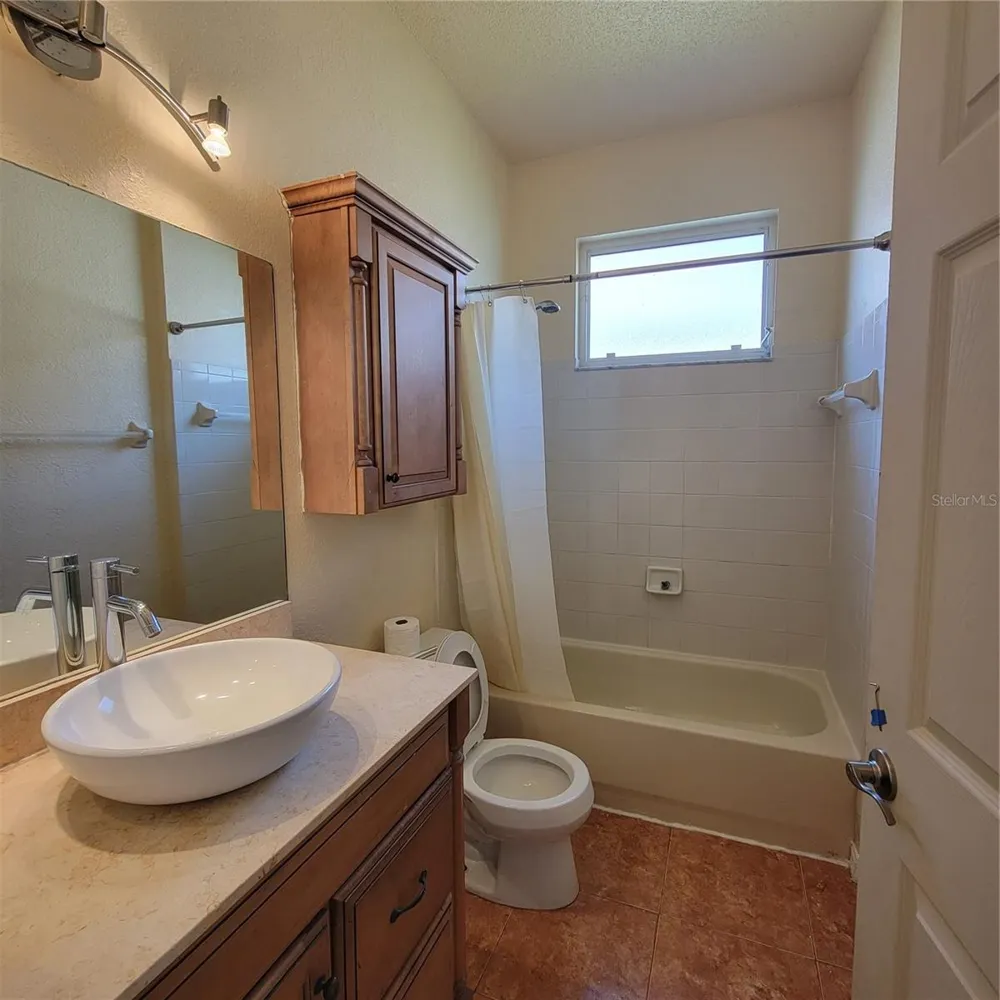 10419 GOLDENBROOK WAY Tampa, FL 33647