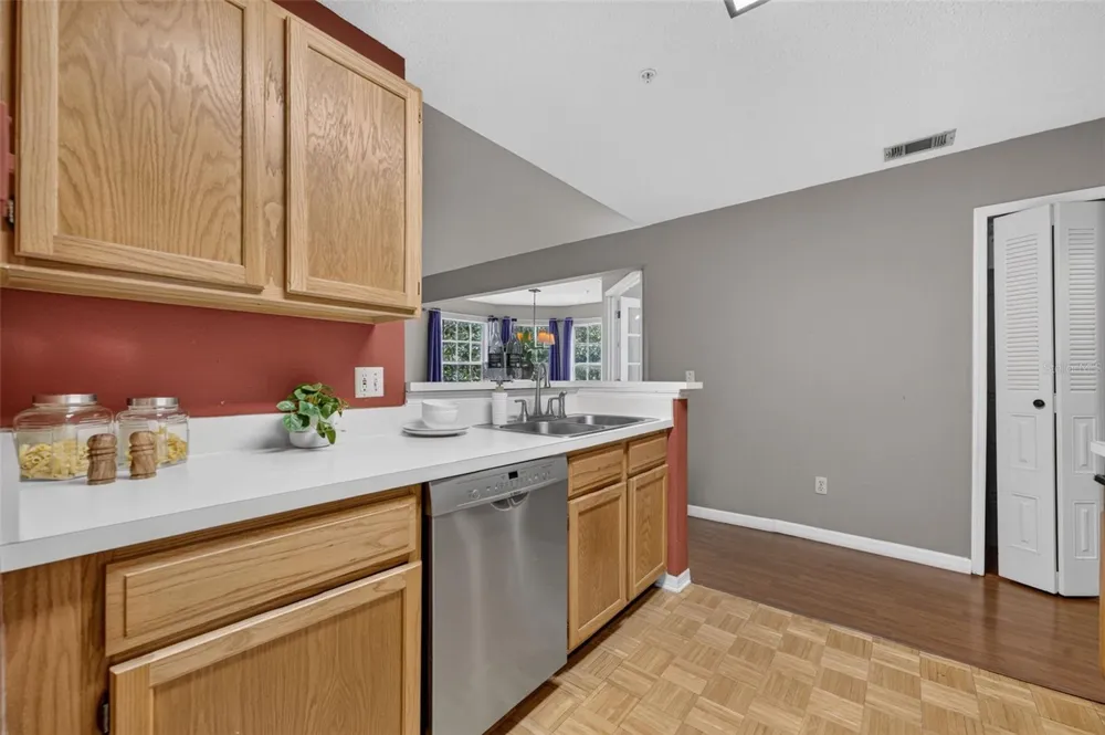 900 NORTHERN DANCER WAY #206 Casselberry, FL 32707