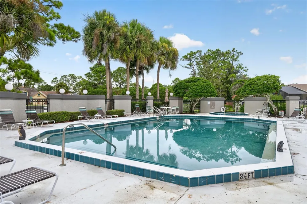 900 NORTHERN DANCER WAY #206 Casselberry, FL 32707