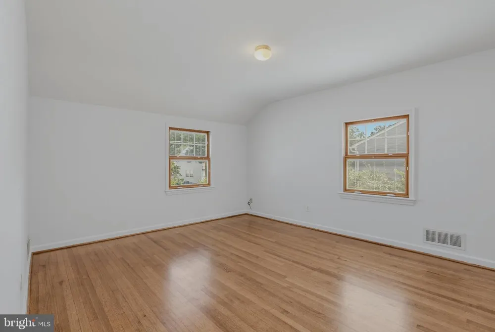 717 MAPLETON ROAD Rockville, MD 20850