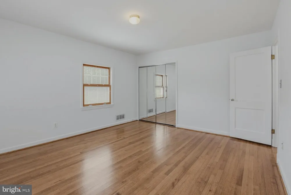 717 MAPLETON ROAD Rockville, MD 20850