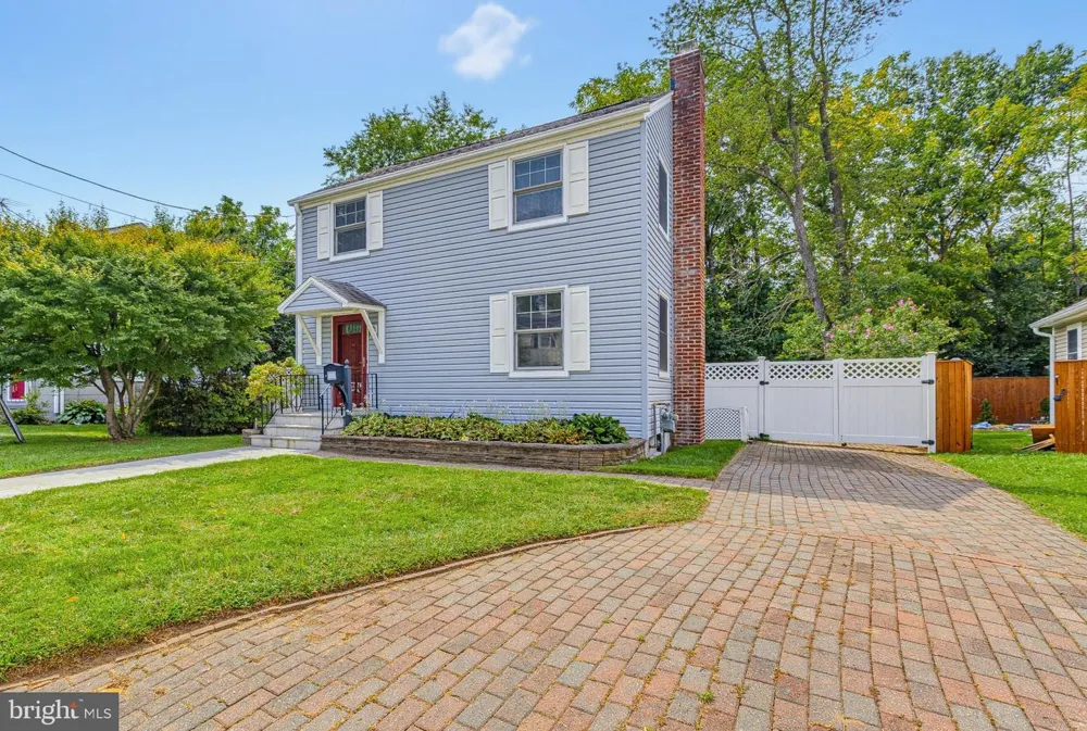 717 MAPLETON ROAD Rockville, MD 20850