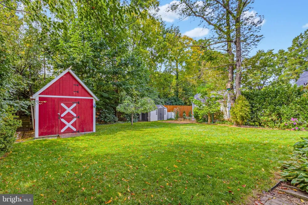 717 MAPLETON ROAD Rockville, MD 20850