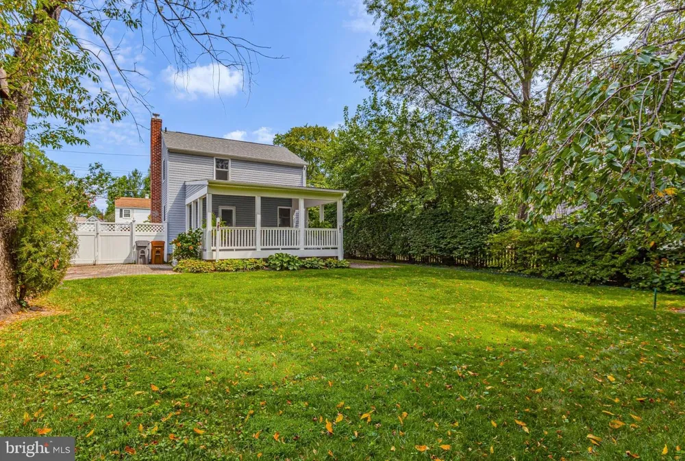 717 MAPLETON ROAD Rockville, MD 20850