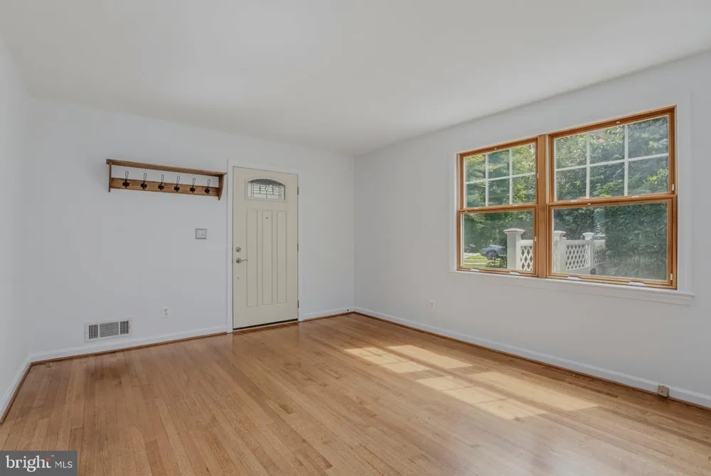 717 MAPLETON ROAD Rockville, MD 20850