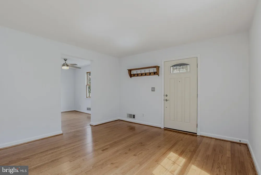 717 MAPLETON ROAD Rockville, MD 20850