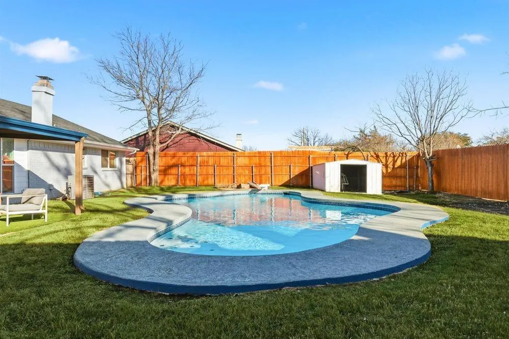 2828 Elk Grove Road Carrollton, TX 75007