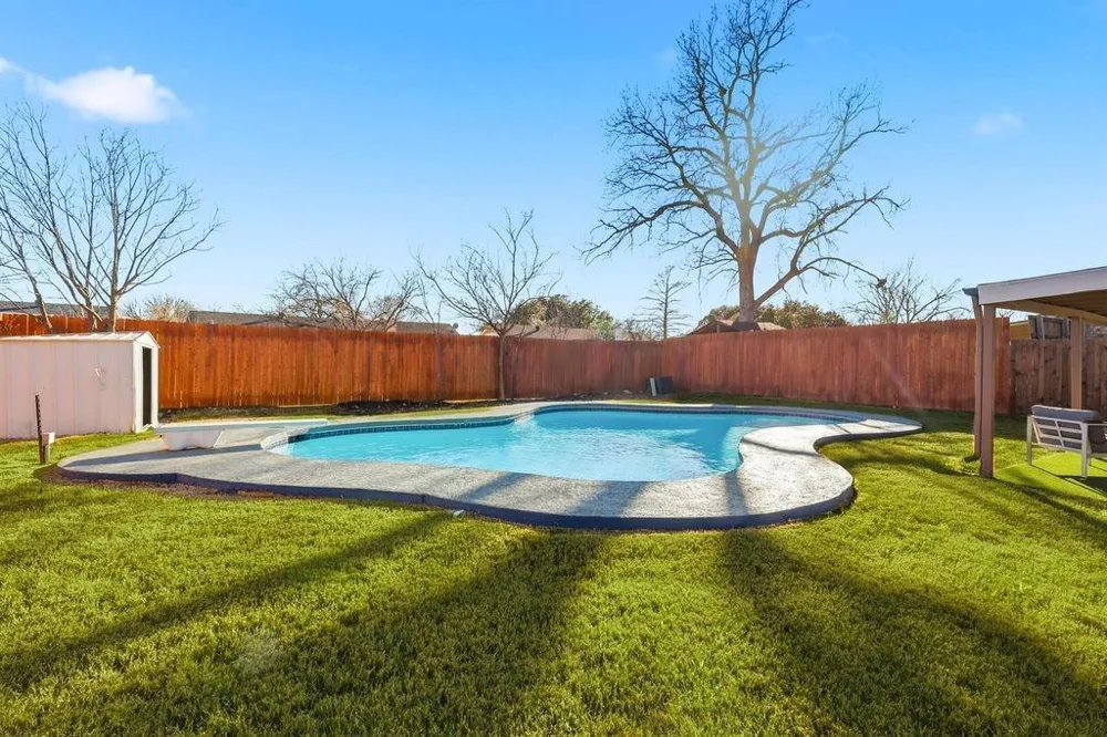 2828 Elk Grove Road Carrollton, TX 75007
