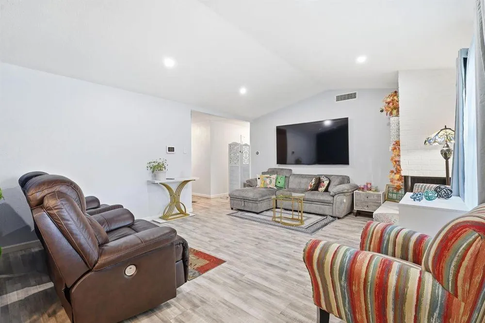 2828 Elk Grove Road Carrollton, TX 75007