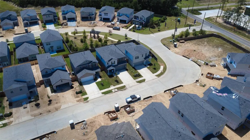 7855 Bergamot Circle Magnolia, TX 77354