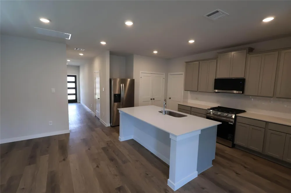7855 Bergamot Circle Magnolia, TX 77354