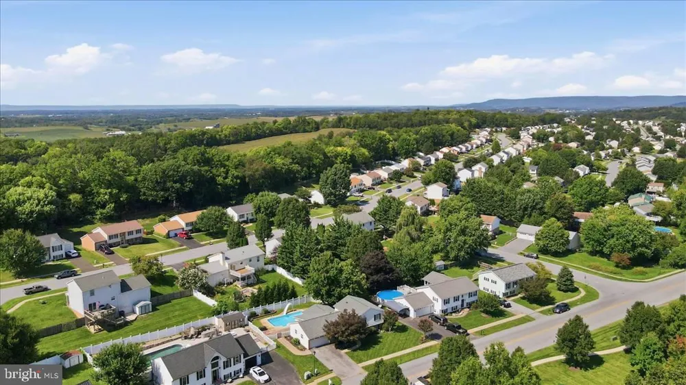 130 GEISER WAY Smithsburg, MD 21783