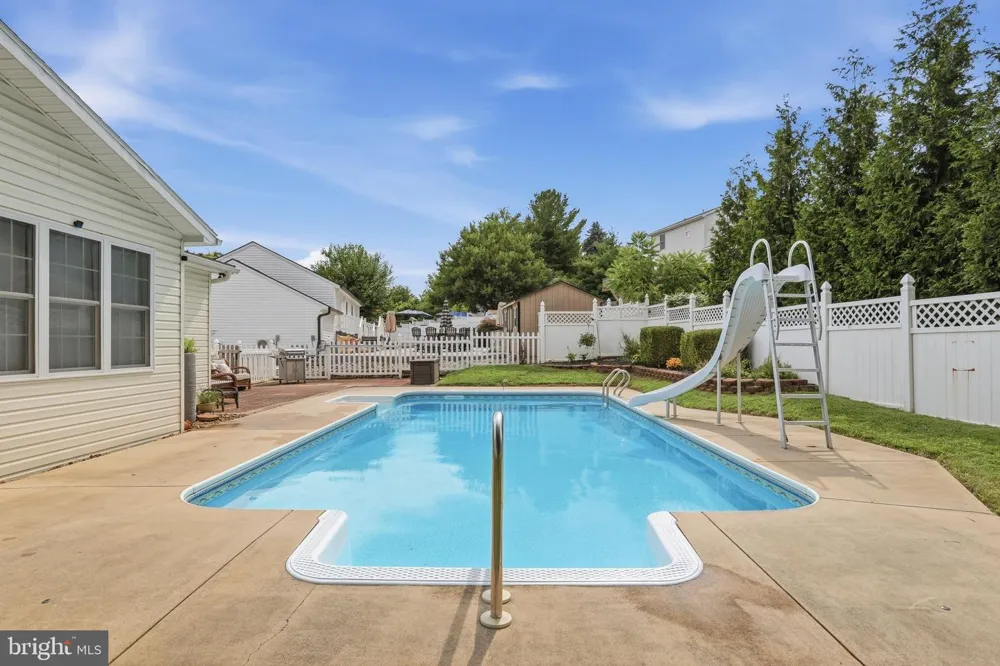 130 GEISER WAY Smithsburg, MD 21783