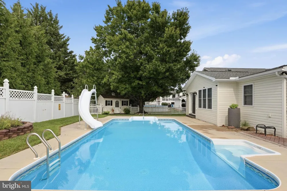 130 GEISER WAY Smithsburg, MD 21783
