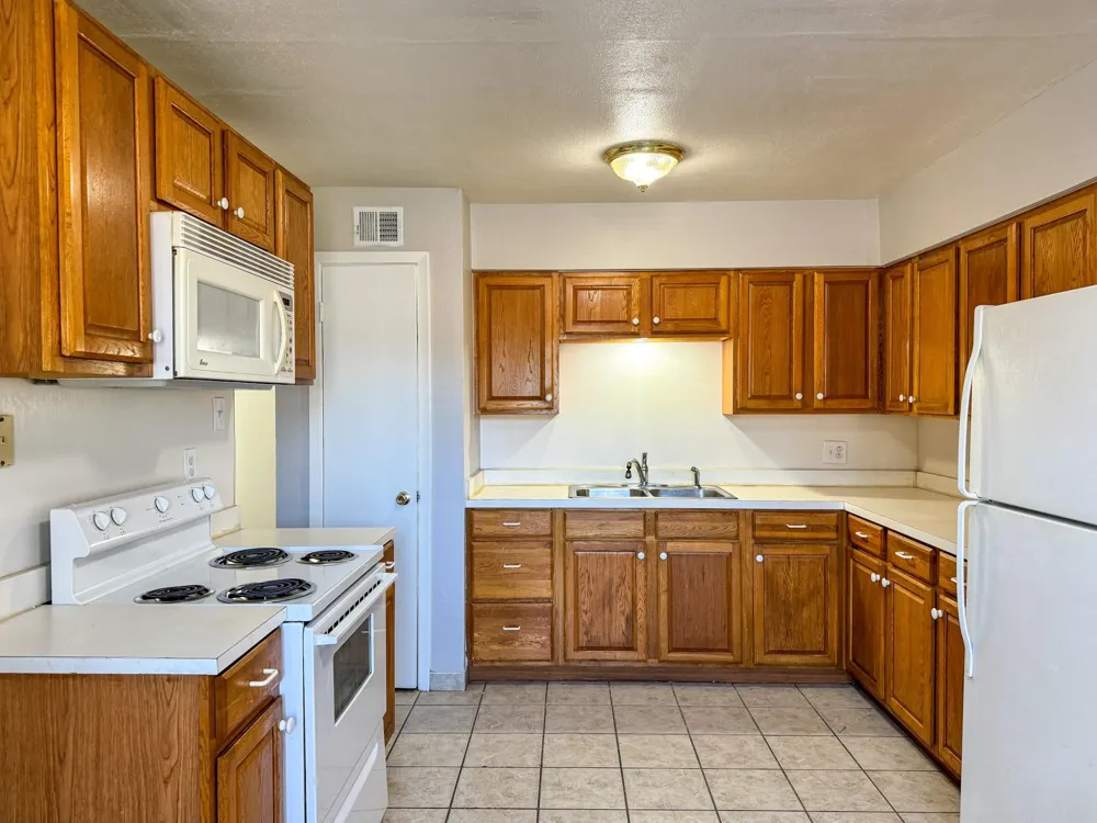 2102 5th Avenue #7 Texas City, TX 77590