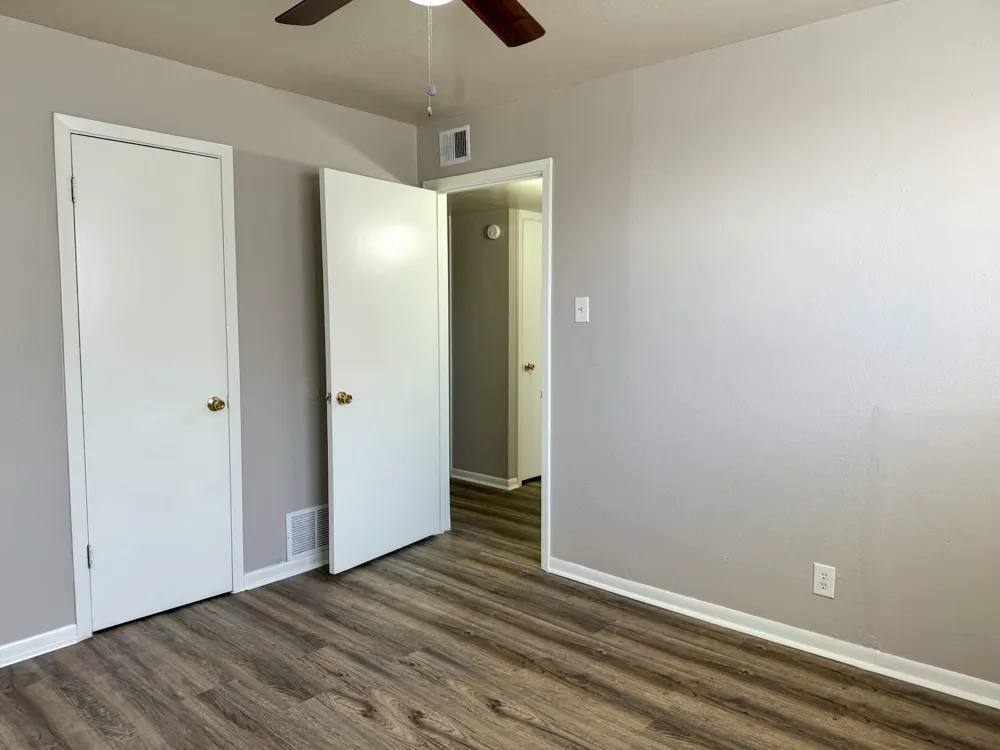 2102 5th Avenue #7 Texas City, TX 77590