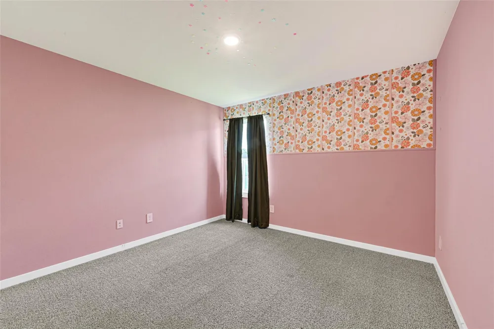 230 Alder Loop Anahuac, TX 77514