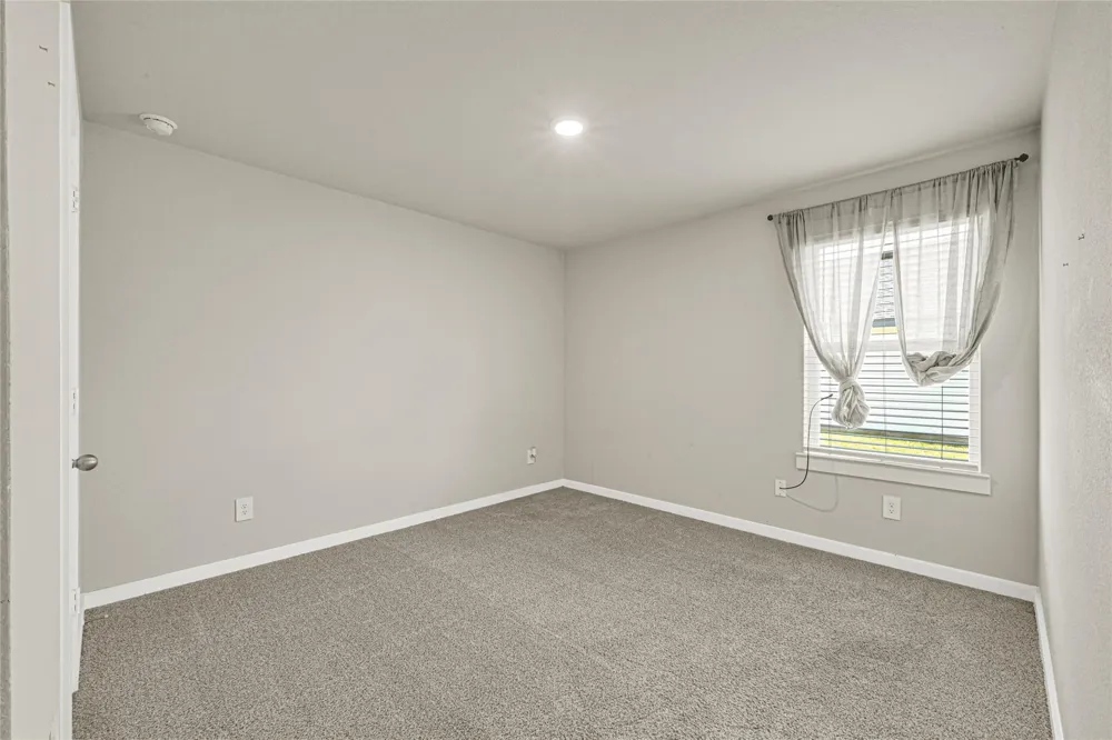 230 Alder Loop Anahuac, TX 77514
