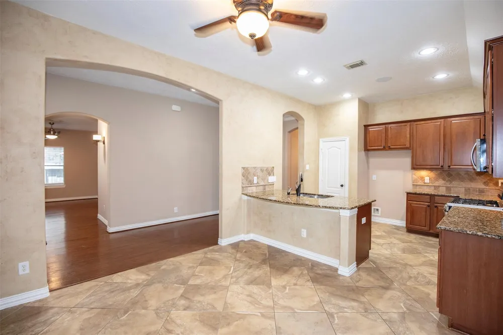 2747 Villa Bella Court League City, TX 77573