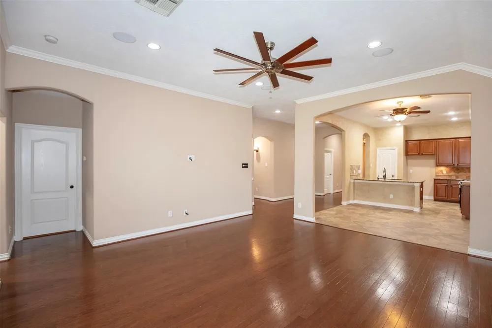 2747 Villa Bella Court League City, TX 77573
