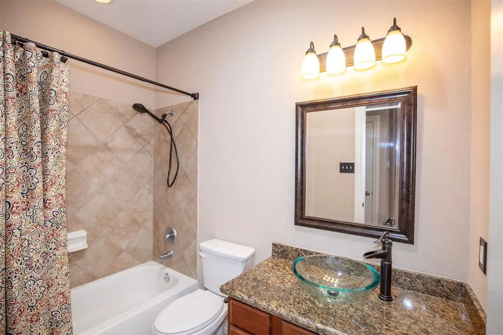 2747 Villa Bella Court League City, TX 77573
