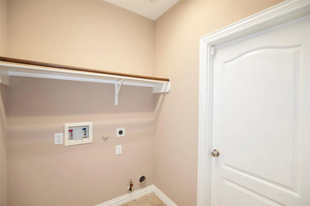 2747 Villa Bella Court League City, TX 77573