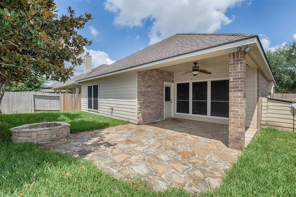 2747 Villa Bella Court League City, TX 77573
