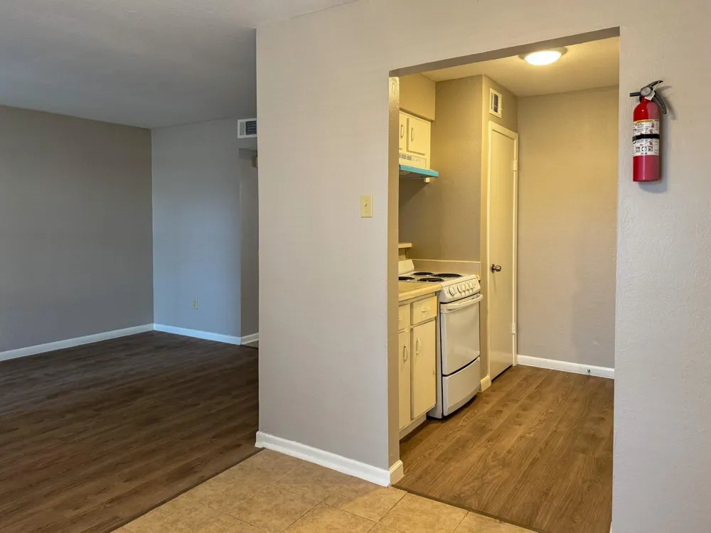 2101 6th Avenue #7 Texas City, TX 77590