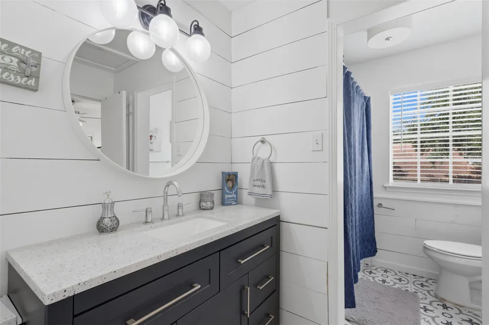 4124 Gallant Fox Drive Pasadena, TX 77503