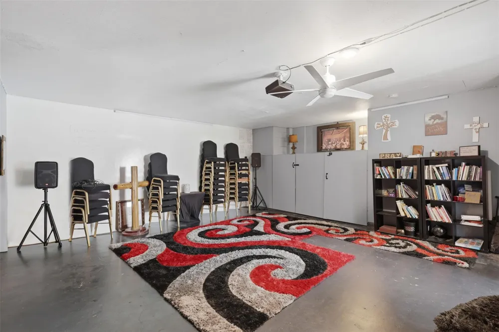4124 Gallant Fox Drive Pasadena, TX 77503