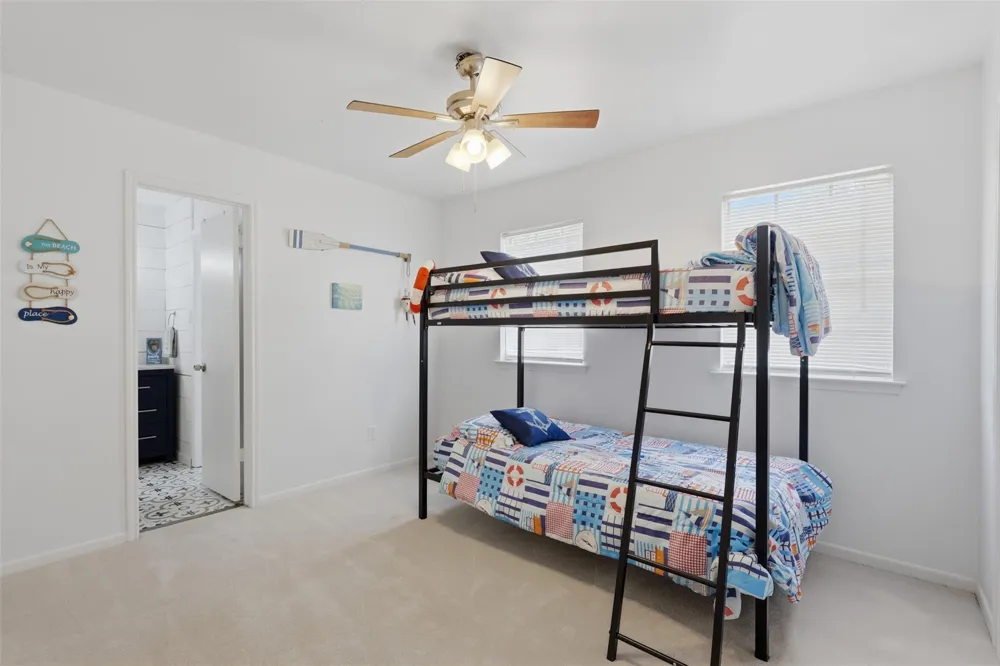 4124 Gallant Fox Drive Pasadena, TX 77503