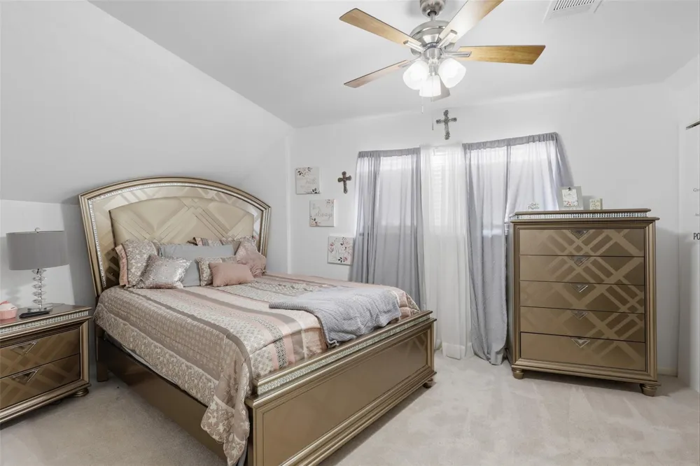 4124 Gallant Fox Drive Pasadena, TX 77503