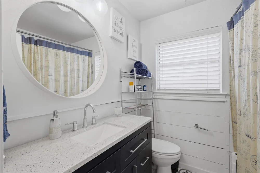 4124 Gallant Fox Drive Pasadena, TX 77503