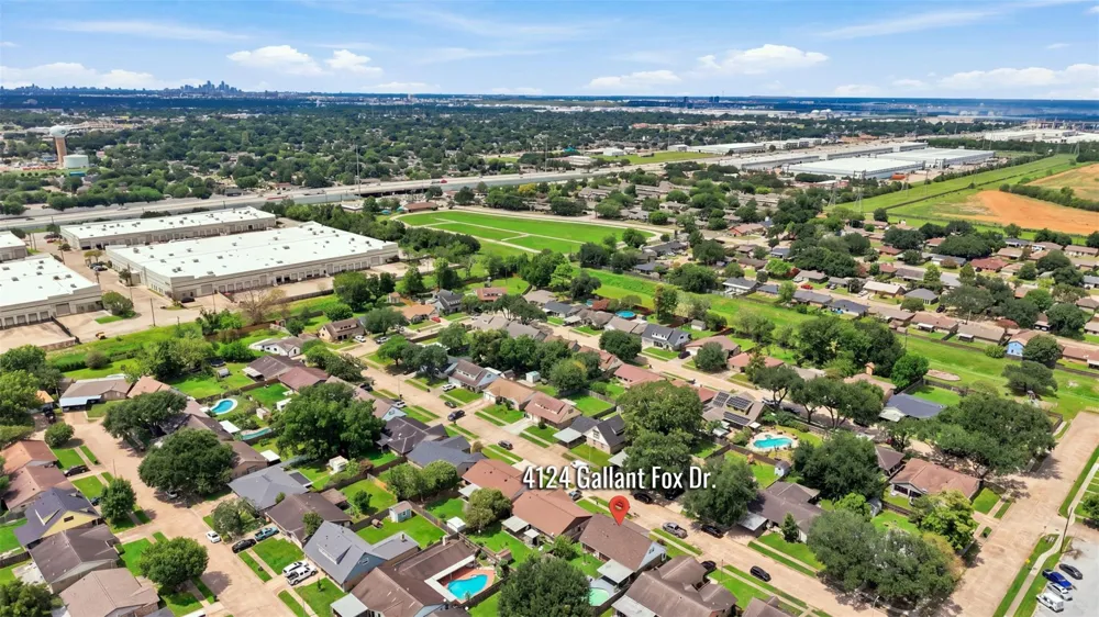 4124 Gallant Fox Drive Pasadena, TX 77503