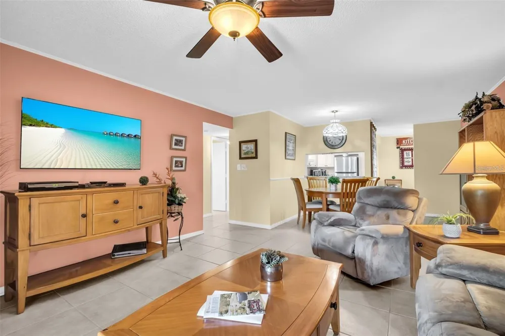 2700 NEBRASKA AVENUE #5-205 Palm Harbor, FL 34684