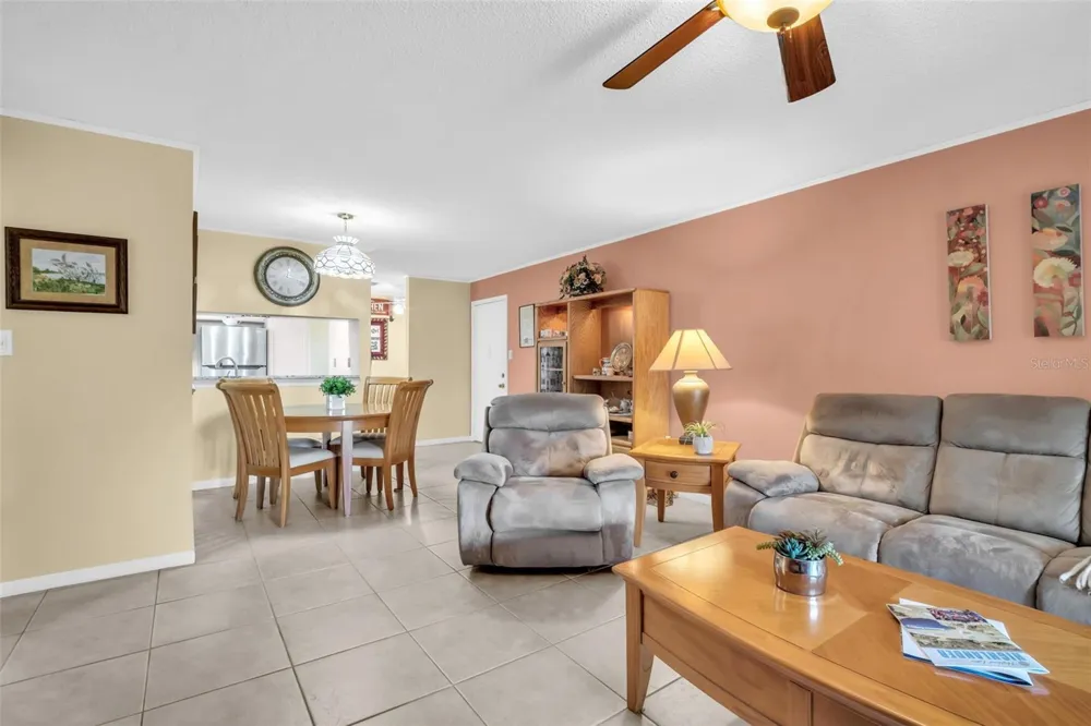 2700 NEBRASKA AVENUE #5-205 Palm Harbor, FL 34684