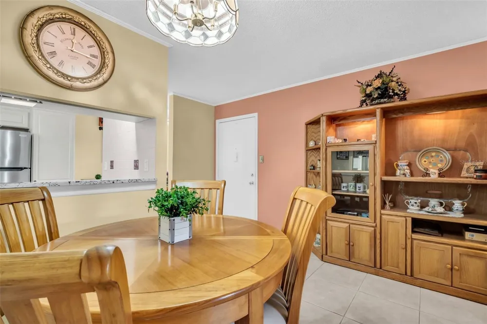 2700 NEBRASKA AVENUE #5-205 Palm Harbor, FL 34684