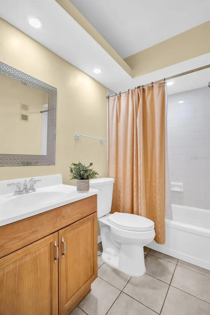 2700 NEBRASKA AVENUE #5-205 Palm Harbor, FL 34684