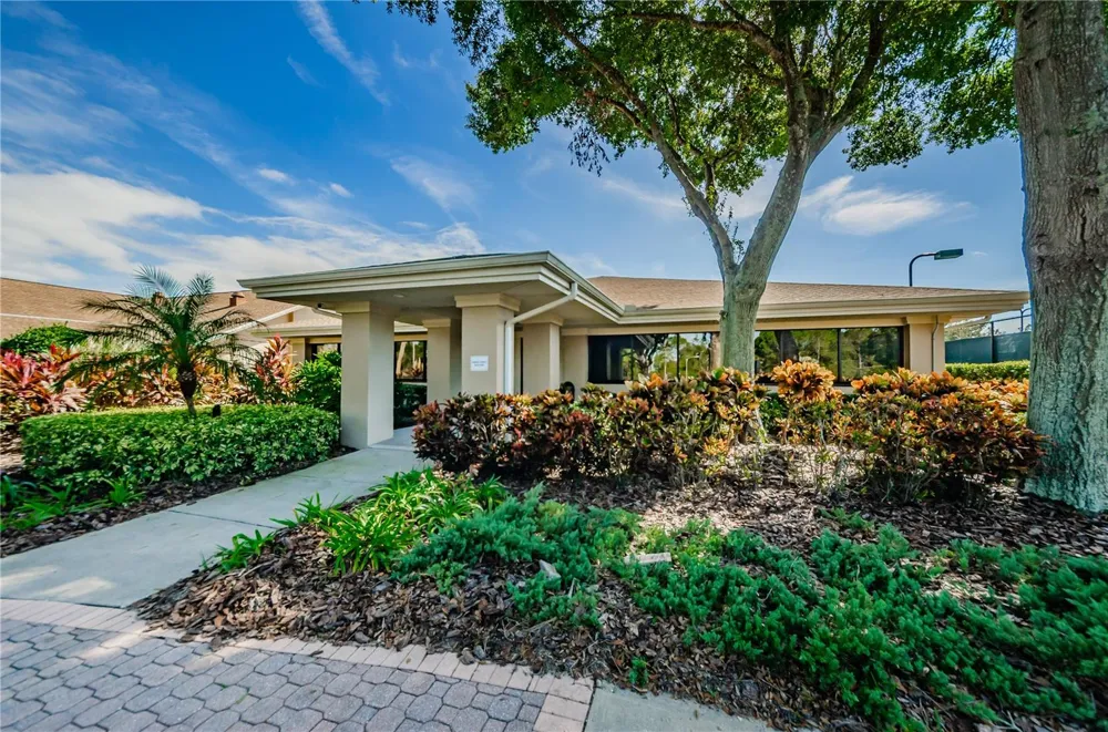 2700 NEBRASKA AVENUE #5-205 Palm Harbor, FL 34684