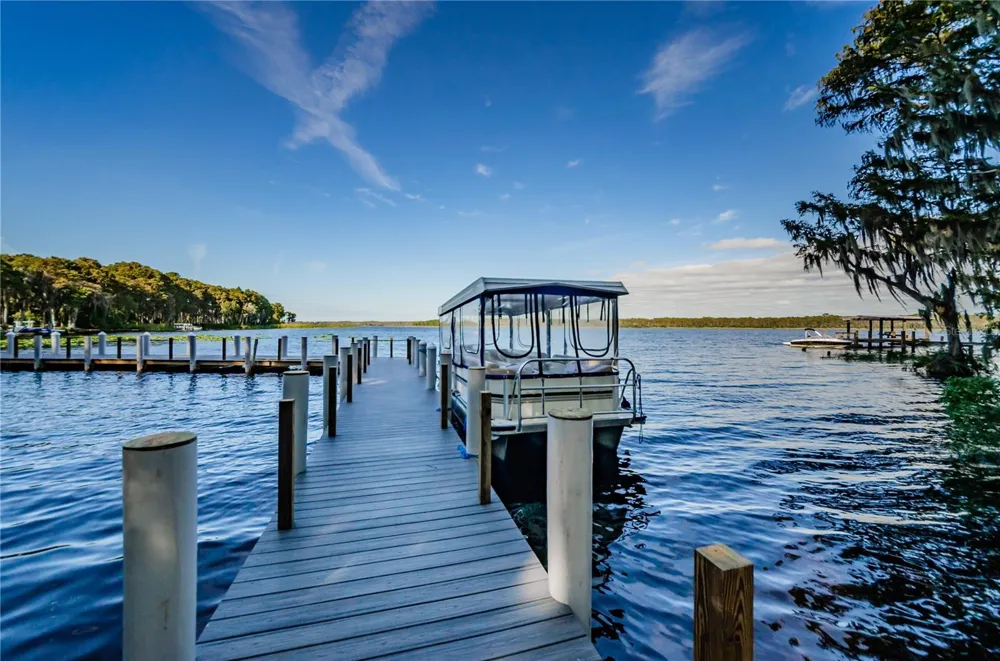 2700 NEBRASKA AVENUE #5-205 Palm Harbor, FL 34684