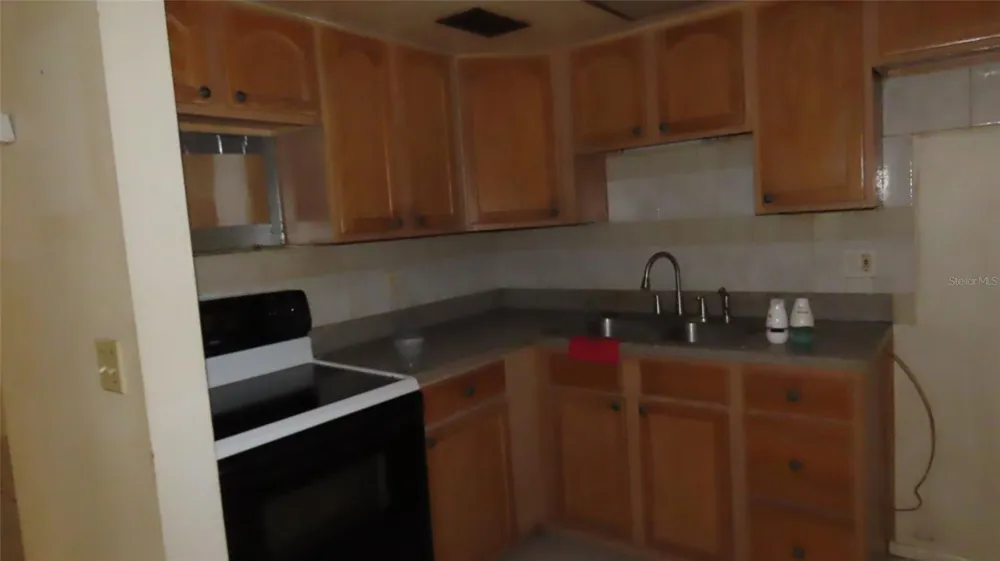 3100 HARTFORD STREET #129 St Petersburg, FL 33713