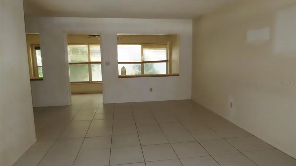 3100 HARTFORD STREET #129 St Petersburg, FL 33713