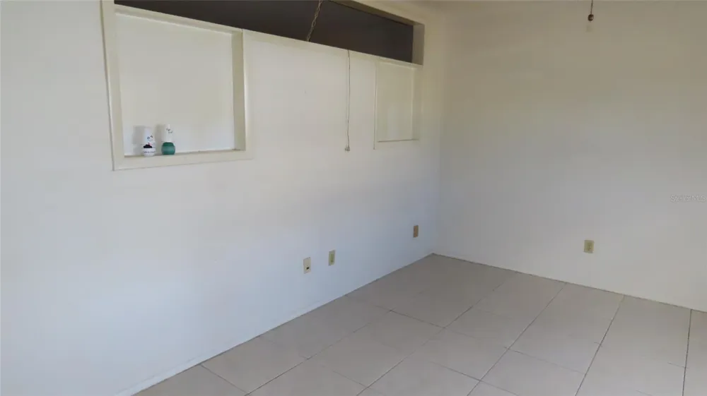 3100 HARTFORD STREET #129 St Petersburg, FL 33713
