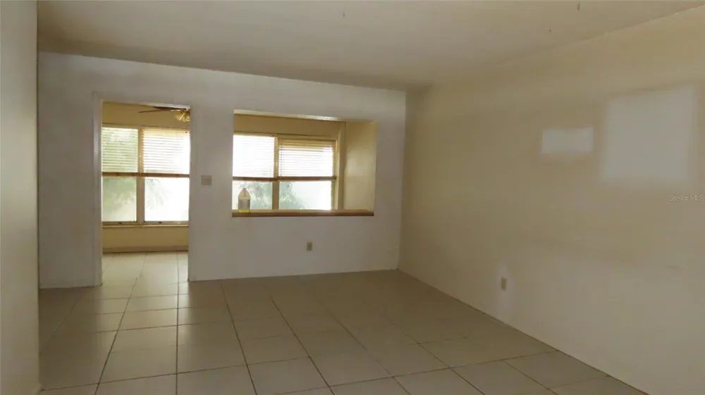 3100 HARTFORD STREET #129 St Petersburg, FL 33713