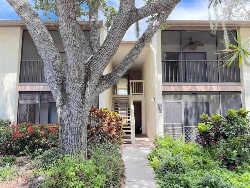 626 BIRD BAY DRIVE S #110 Venice, FL 34285